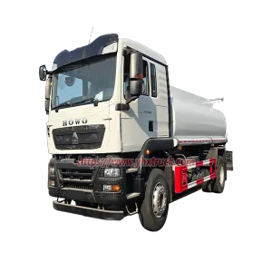 SINOTRUK TX 2-Axle Fuel Tank Truck