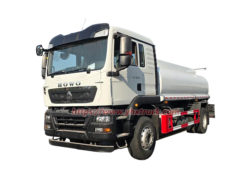 SINOTRUK TX 2-Axle Fuel Tank Truck