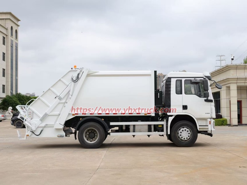 Hydraulic Rear Loader Garbage Truck