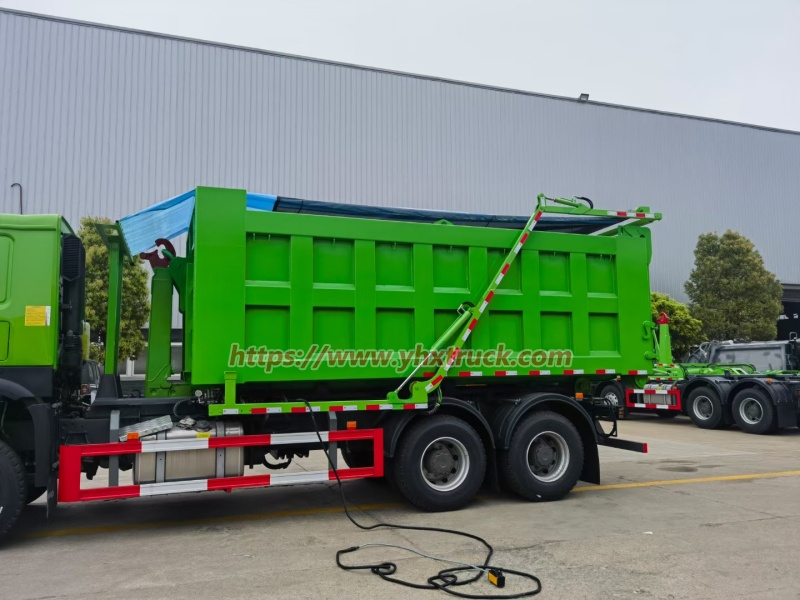 mmexport1713087554946.jpg