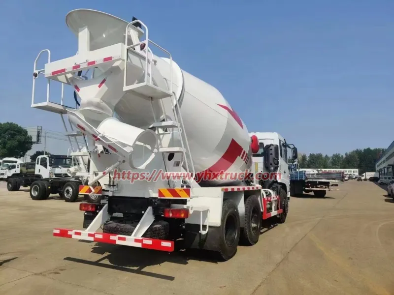 Dengfeng  6&times;4 10m&sup3; Concrete Mixer Truck