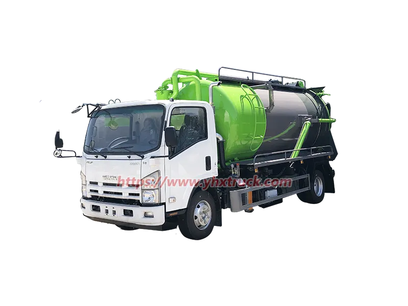 ISUZU 700P 4&times;2 10CBM Sewage Suction Vacuum Truck