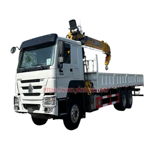 SINOTRUK HOWO 6x2 Three Axle Hydraulic Telescopic Boom Truck Mounted Crane