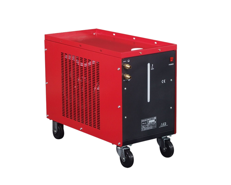 Welding machine cooling water tank