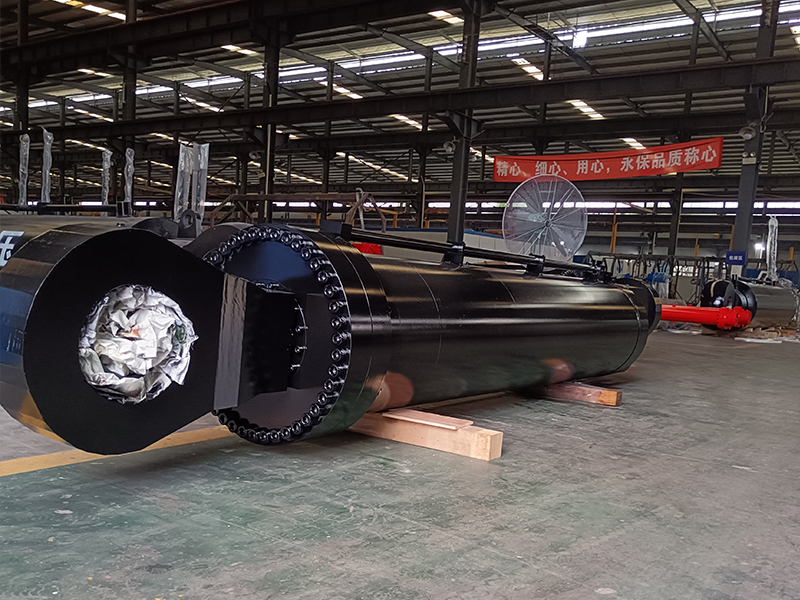 Cylinder | Split Hopper Barge