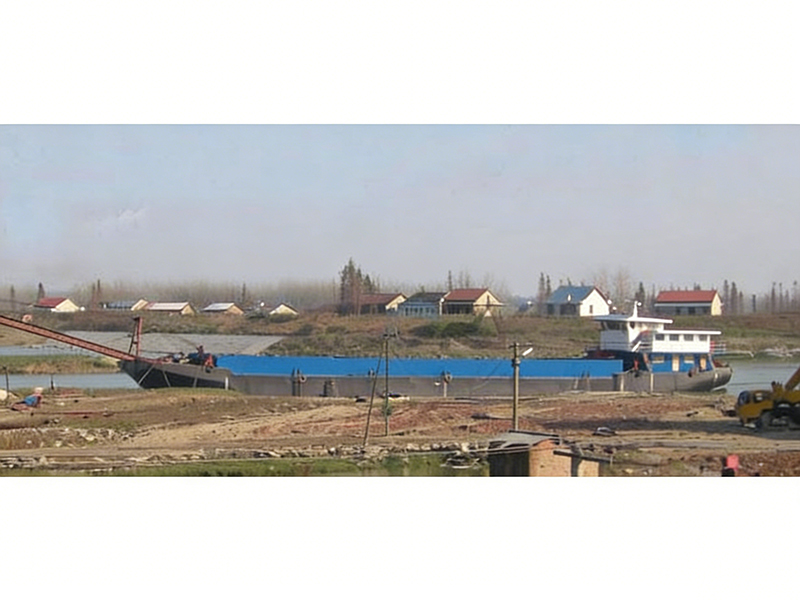 3200Tons Self-unloading Sand Barge 