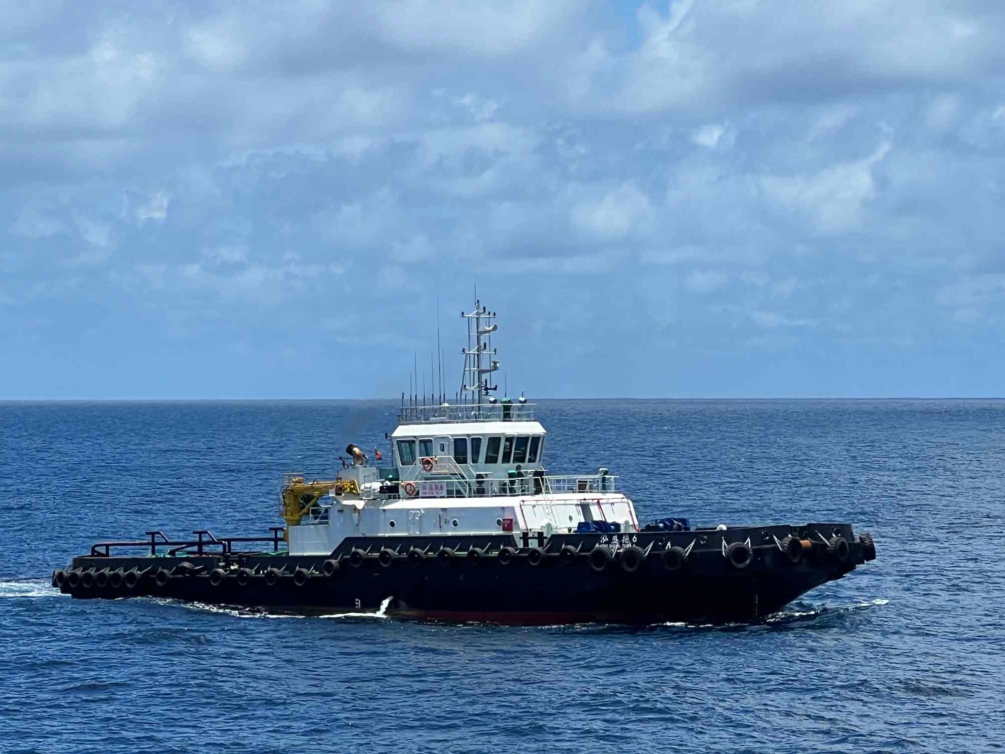 6000hp-asd-tug.jpg 6000hp-asd-tug.jpg