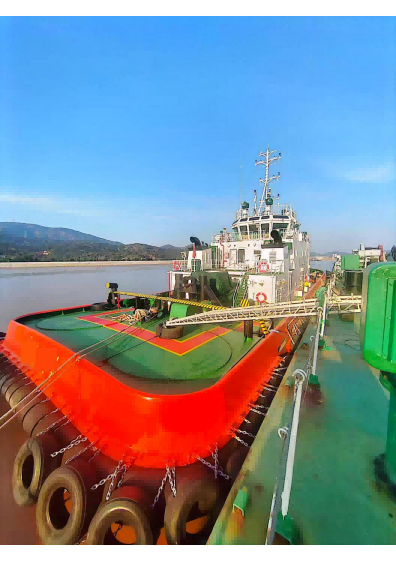 6800hp-asd-tugboat1.jpg