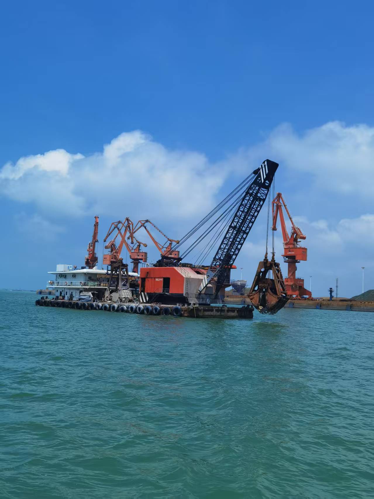 13m3-mechanical-dredger.jpg