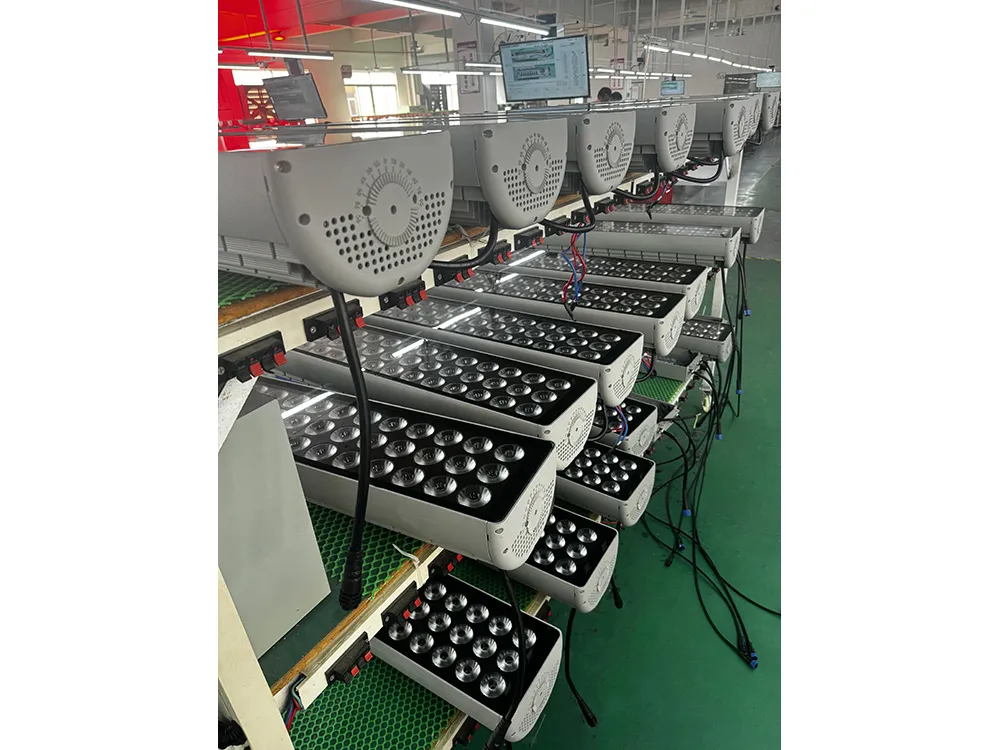 DMX512 RGBW 投光灯生产