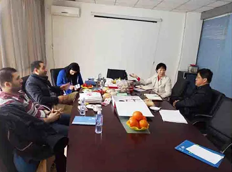 Palestinian customer