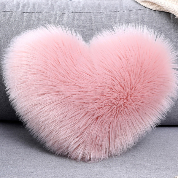 New Fashion Design Heart Shaped Felt Cushion Cover For Home 