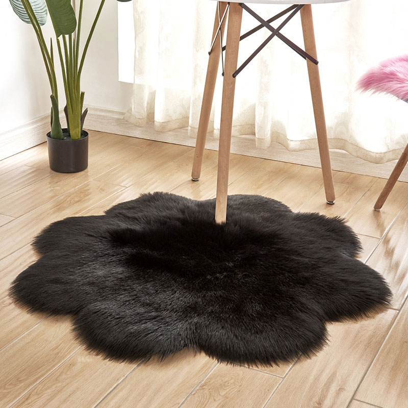 Custom Sheepskin Pure White Plush Fur Rugs Long Hair Carpet For Baby Round Flower Shape 