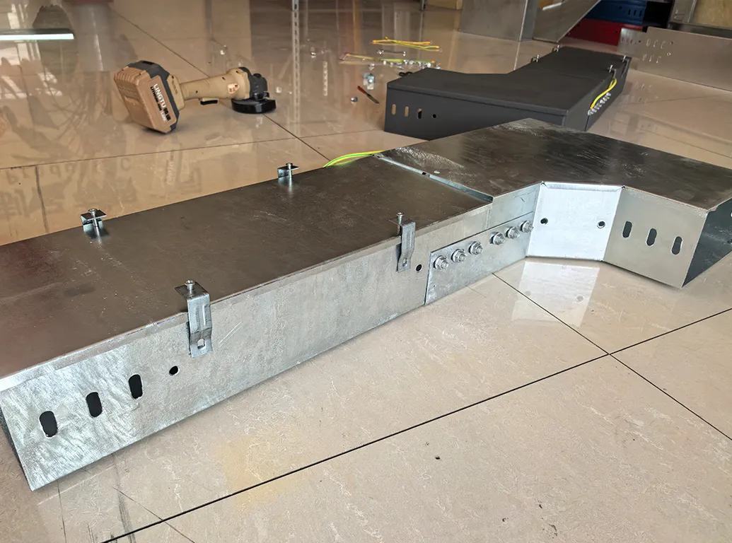 Wholesale of cable tray connection and fixation