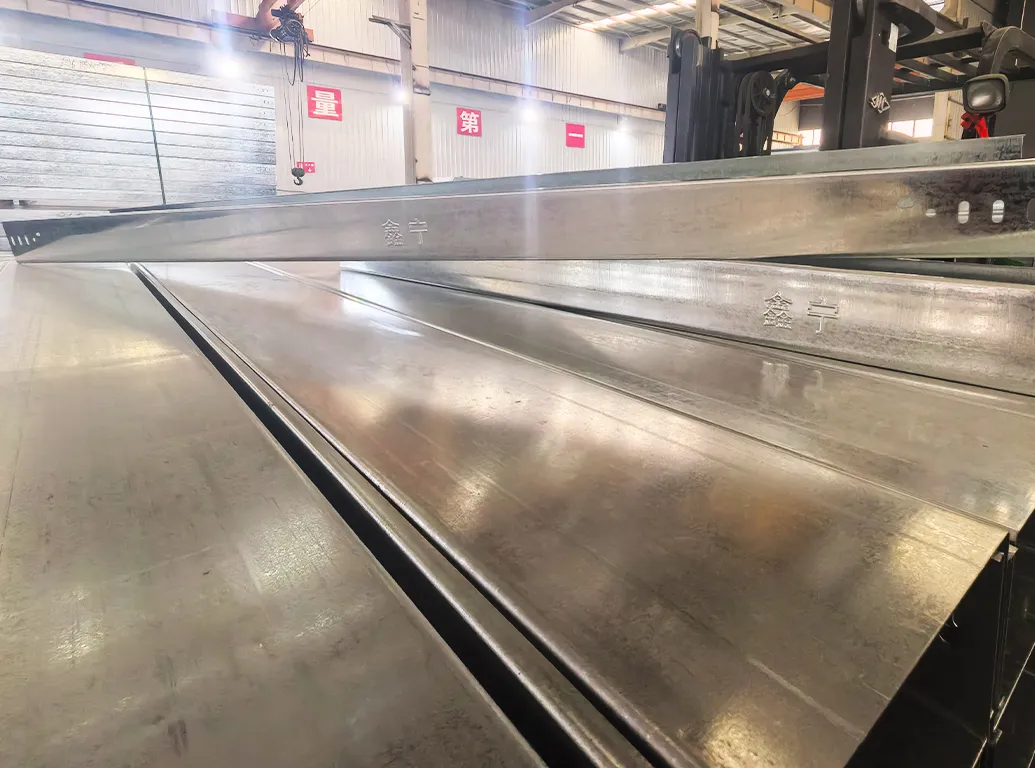 Specification of slotted cable tray