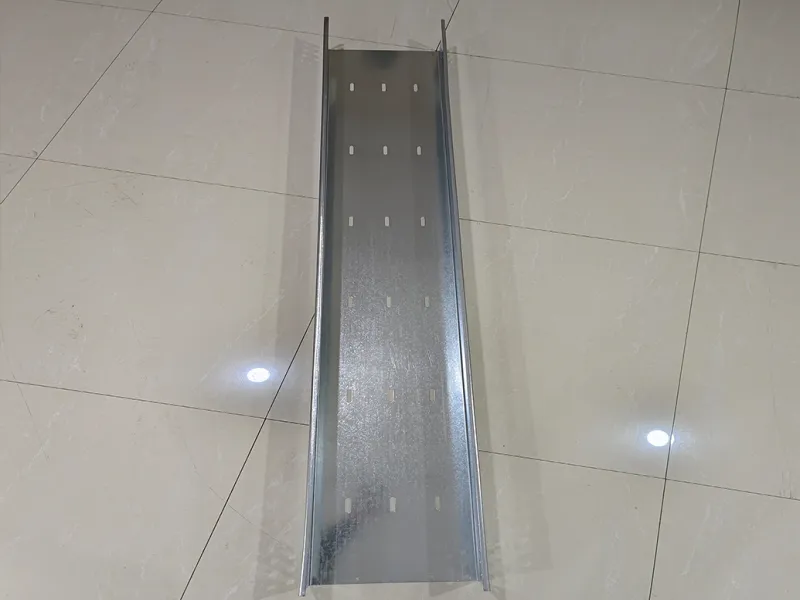 Specification of tray type cable tray