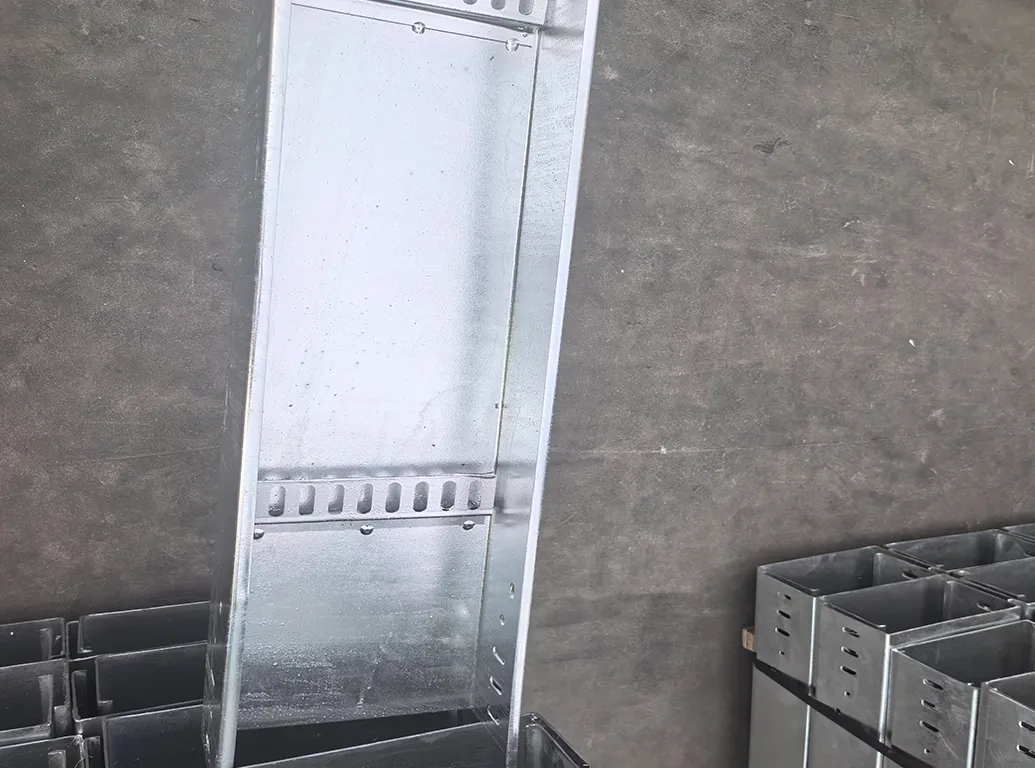 Specification of vertical shaft cable tray