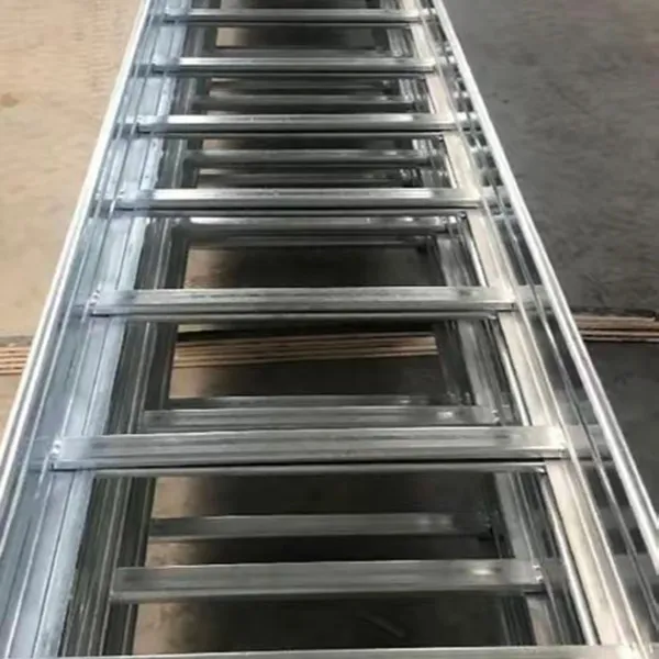 Ladder-type cable tray