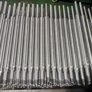 Solid piston rod