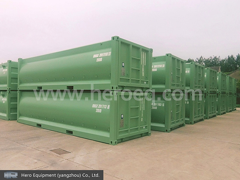 What are the key advantages of using grain containers for storage and transport?