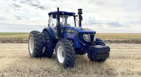 Crawler harvesting machinery launched: optimized energy consumption and enhanced operational stability.