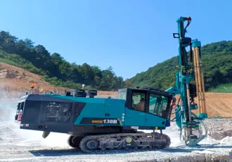 SWDE138B Integrated DTH drill rig
