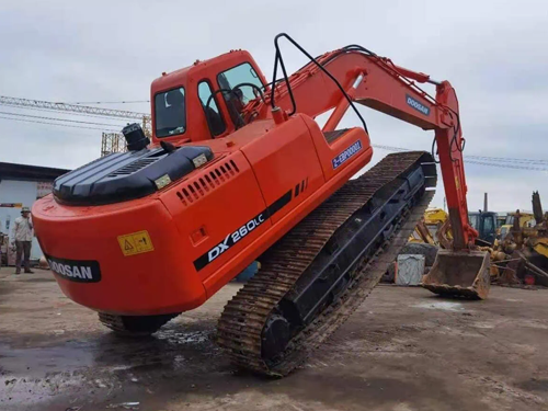 Used Doosan DX260 Smart Control Excavator