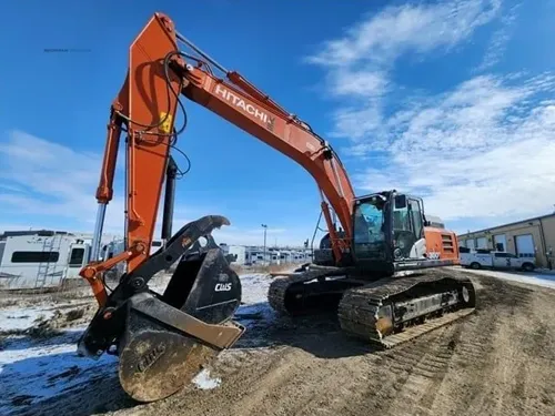 Used Hitachi ZX300 Excavator with High Cost-Performance Ratio