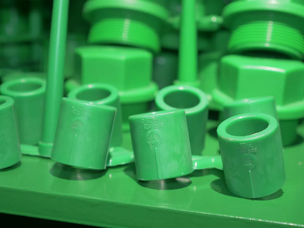CPVC  male tee pipe fitting mould