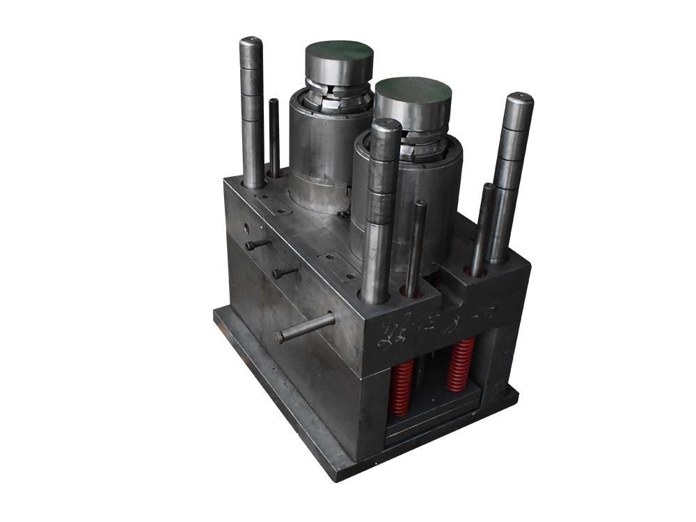 PPH Collapsible Injection Molding Pipe Fitting Mould