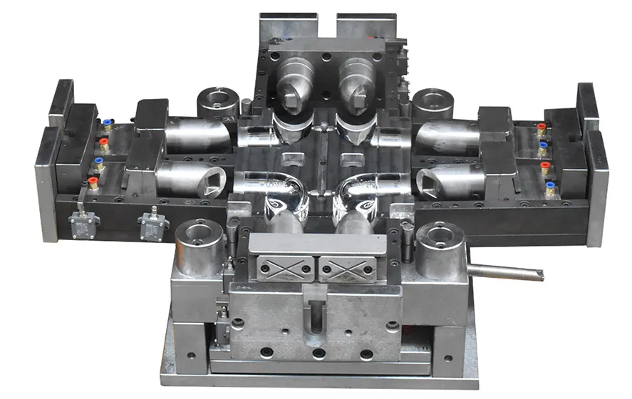 How To Choose A Supplier For UPVC Reducing Tee Pipe Fitting Mould?