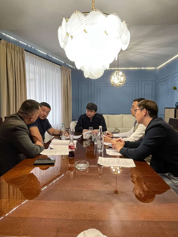 HYD Group Holds First Shareholders' Meeting, Positioning itself as a Central Asian Power Hub and Accelerating Global Power Grid Development!