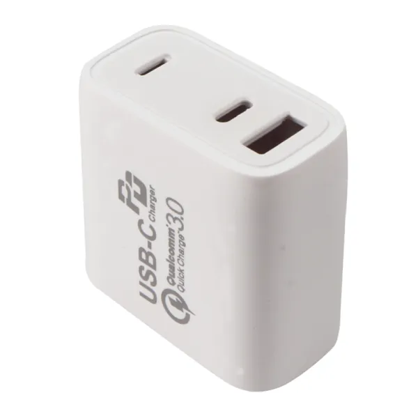 PD+QC3.0 Dual Type-C+USB-A Three Port Fast Charging Charger 2