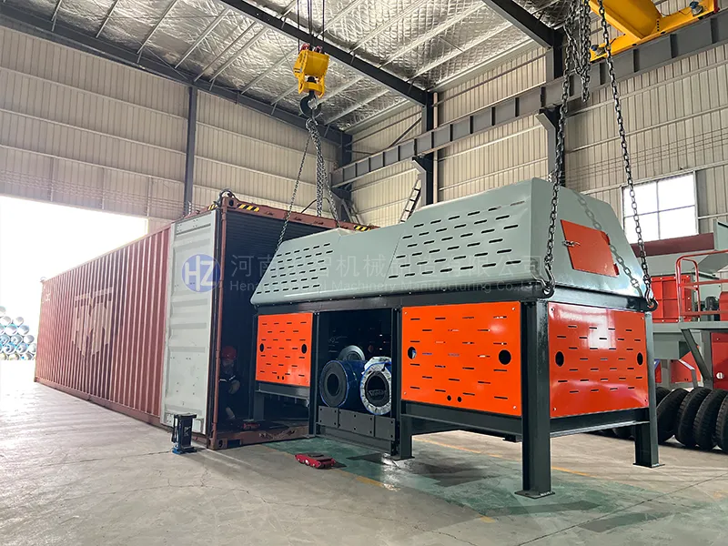 Loading container