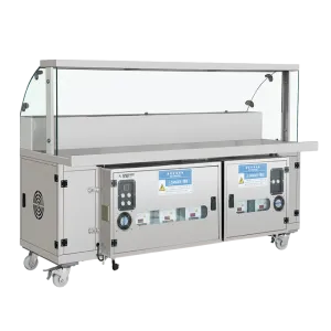 Carrello per barbecue con cucina aperta e facciata in vetro con sistemi idrici ed elettrici integrati