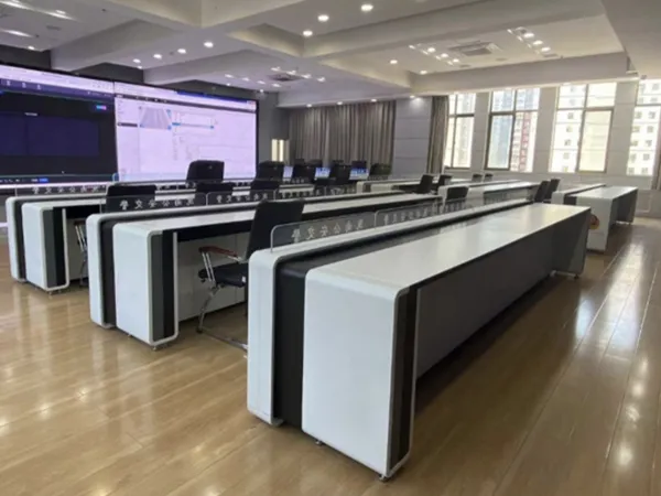 Equipment monitoring console