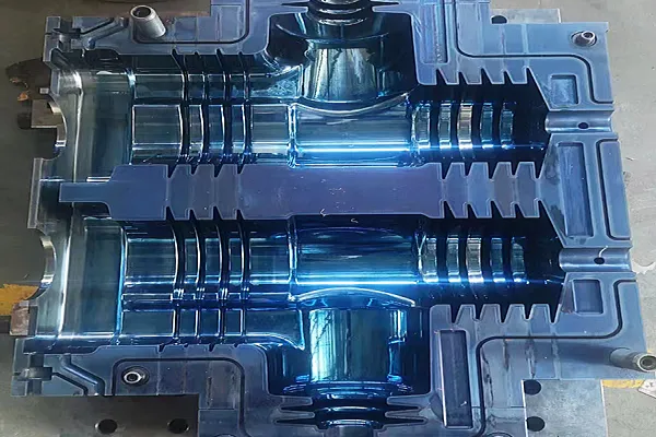 Deep fusion circuit breaker mold
