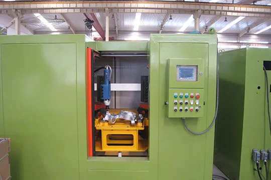 Large Casting Dedicated Swing Arm Sand Removal Machine