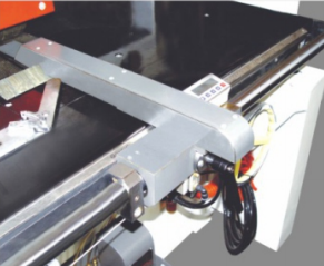 Straight Line Rip Saw