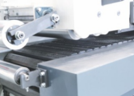 Heavy-Duty Multi Rip Saw With Thin Kerf