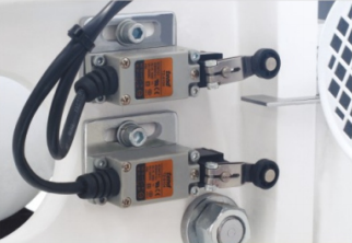 Straight Line Rip Saw