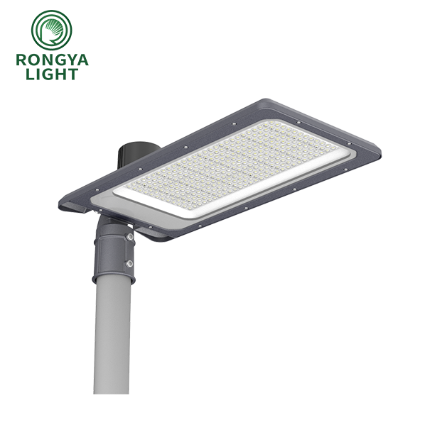 Lampadaire public &agrave; LED avec capteur de cellule photo&eacute;lectrique intelligent pour un &eacute;clairage ext&eacute;rieur &eacute;conome en &eacute;nergie