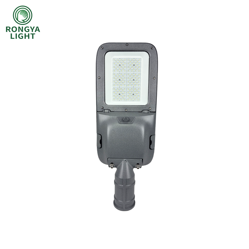 High-Efficiency 160 LM/W LED Street Light with 70&times;140&deg; Road-Optimized Optics