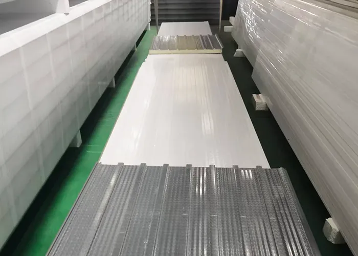 Double-sided coated thermal insulation aluminum tile