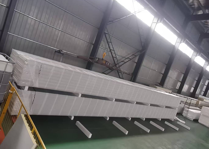 Flame retardant thermal insulation aluminum tile