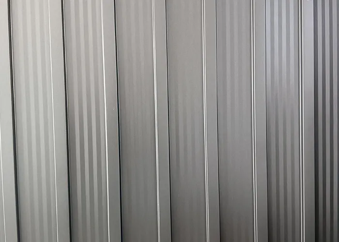 بلاط الألمنيوم العازل للحرارة Low-e