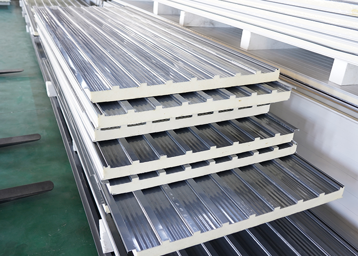 Roof insulation aluminum tiles