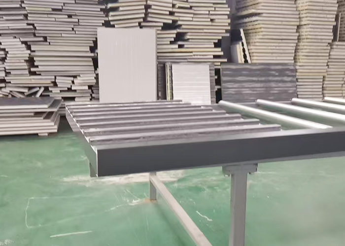 Waterproof and Anti-Corrosion Features of Insulated Aluminum Roofs