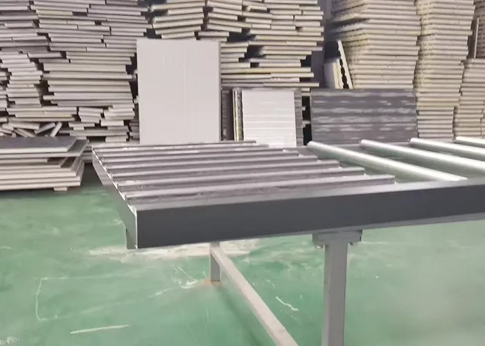 Ultra-light aluminum roof tiles