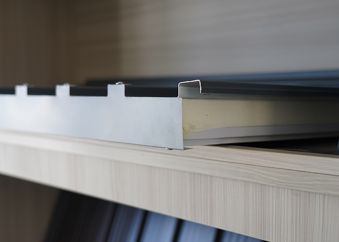 Double-layer insulation aluminum tiles heat reflection properties